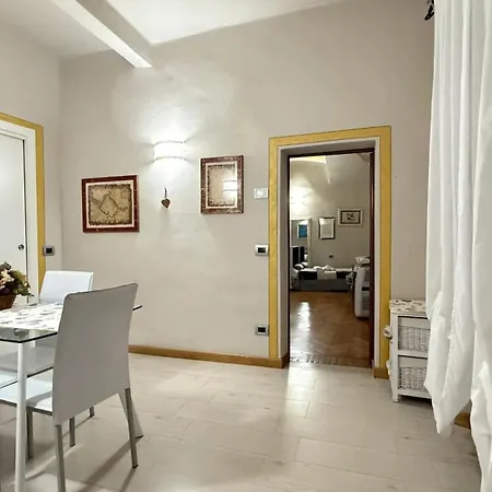 Charming Flat In Piazza Appartamento *
